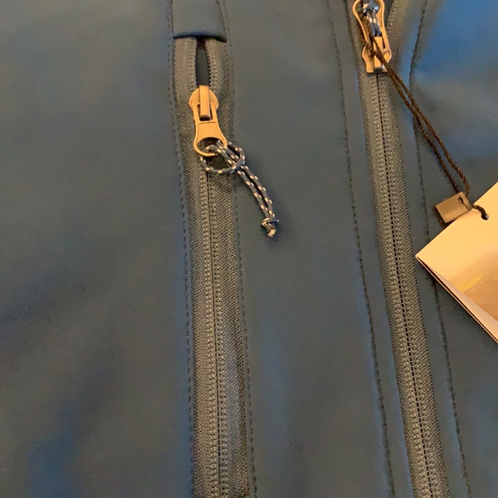 COPY - Fossa Soft Shell - Picture 5 of 6